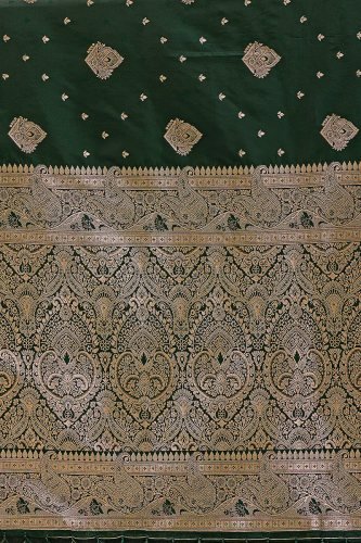 Royal Dark Green Banarasi Silk Saree with Zari Weaving